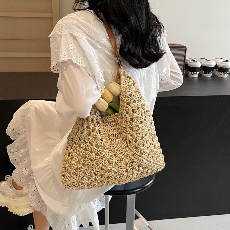Summer Straw Woven Beach Bag - Large Capacity Shoulder Bag for Travel & Commuting