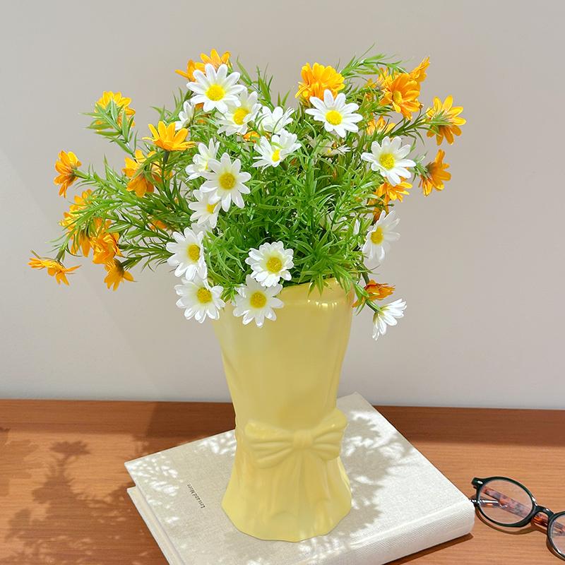 French Niche Creative Vase Living Room Hand-Held Bow Bouquet Dried Flower Arrangement High-End Decorative Ornamen