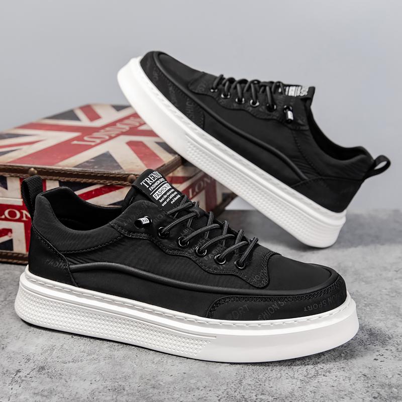 Fashion Street Style Men Sneakers Fashion Vulcanize Shoes Leisure Walk Casual Shoes Versatile Simple Man Canvas Footwear Tenis Masculino