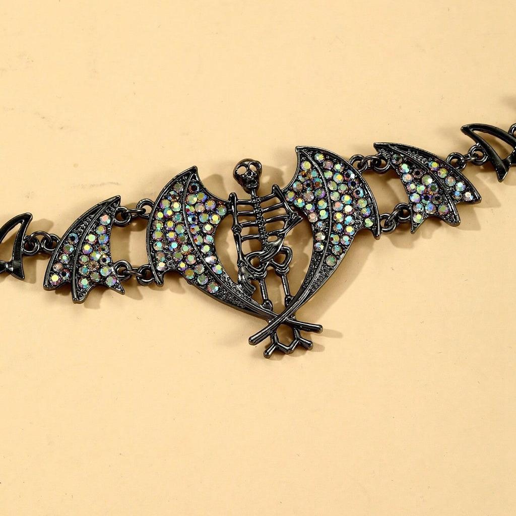 Gothic Punk Exaggerated Shiny Rhinestone Skull Bat Devil Necklace for Women Halloween Jewelry Accessories