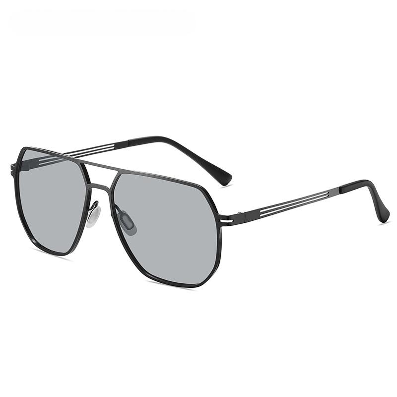 Fashion High Quality Photochromic Sunglasses Men Women Sun Glasses Chameleon Anti-Glare Driving