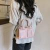 Korean version of fashion high-end small handbag women's bag 2025 new simple small square bag versatile shoulder messenger bag