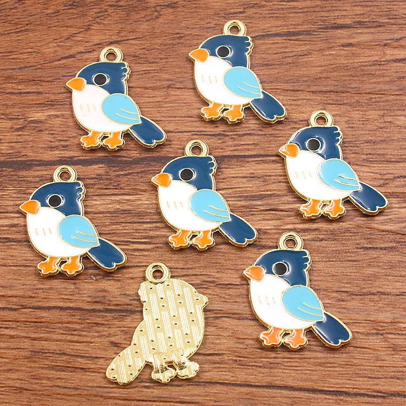 10pcs DIY Jewelry Accessories Cute Multi-colored Bird Parrot Pendant