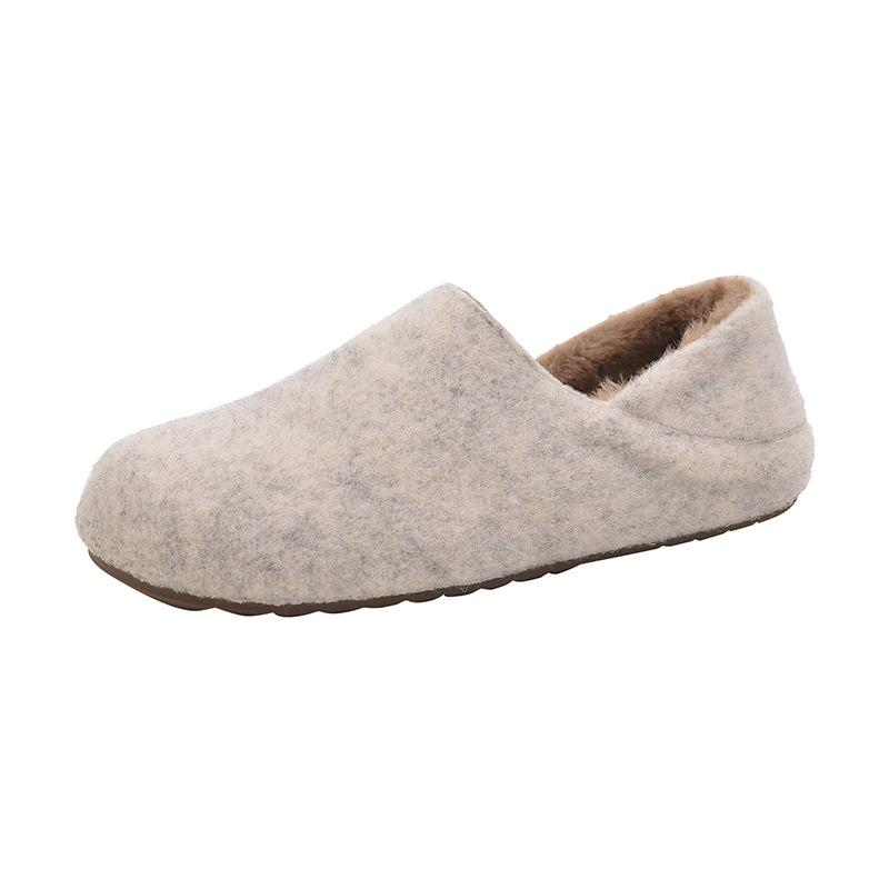 Winter 2024 Women's Warm Fur Shoes with Velvet and Thick Bottom Lamb Hair, Wearing Bean Cotton Shoes