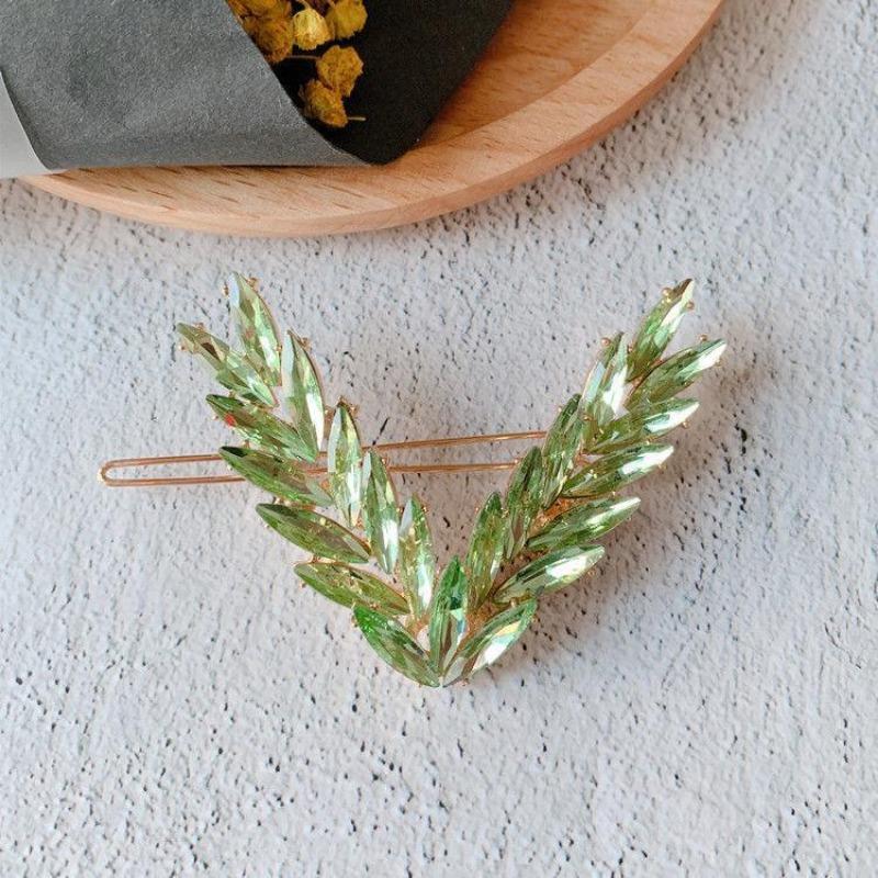 Luxury Shining Crystal Hair Clip For Women V Shape Buckle Hairpins Girls Hair Accessories Headwear Fashion Ornaments Gift