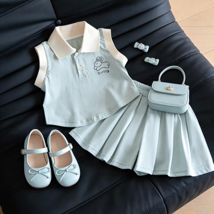 2026 Girls  Fresh Summer Polo Collar Sleeveless Pleated Shorts Set 130 cm