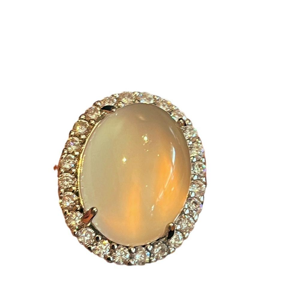 Jadeite White Ice Light, Natural White Chalcedony Ring, Agate Ring, Real Shot.