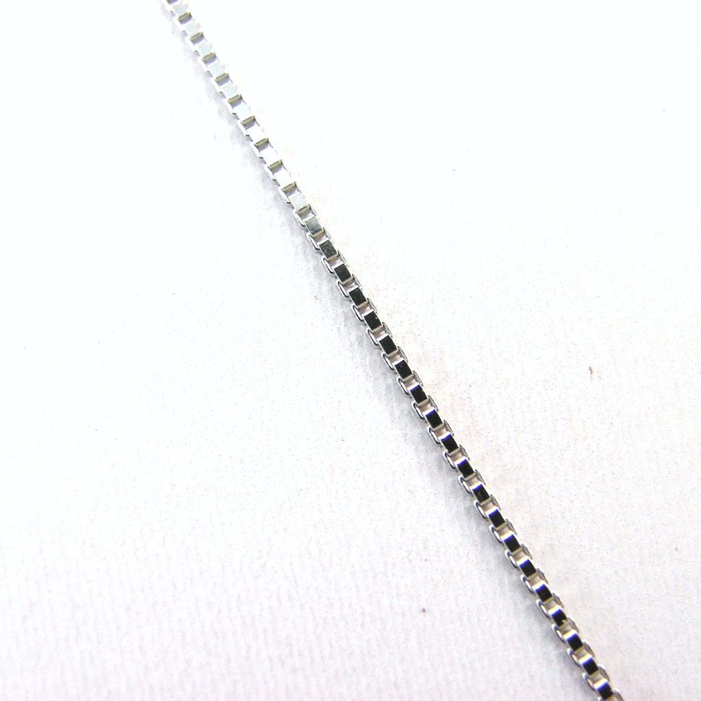 Altesse [G2205] - White 'Câlin' Silver Necklace