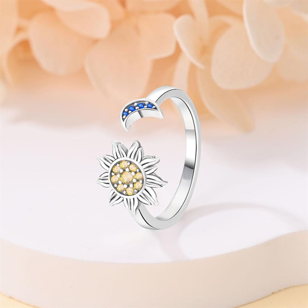 S925 Silver Luxury Fashion Star And Moon Design Earrings And Ring Set