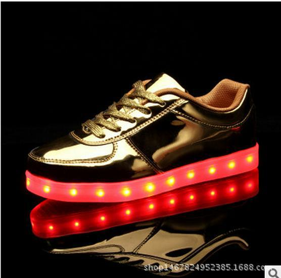 

Яркие низкие кроссовки со светодиодной подсветкой — повседневный корейский стиль для мужчин, танцев и спорта 42 золотой