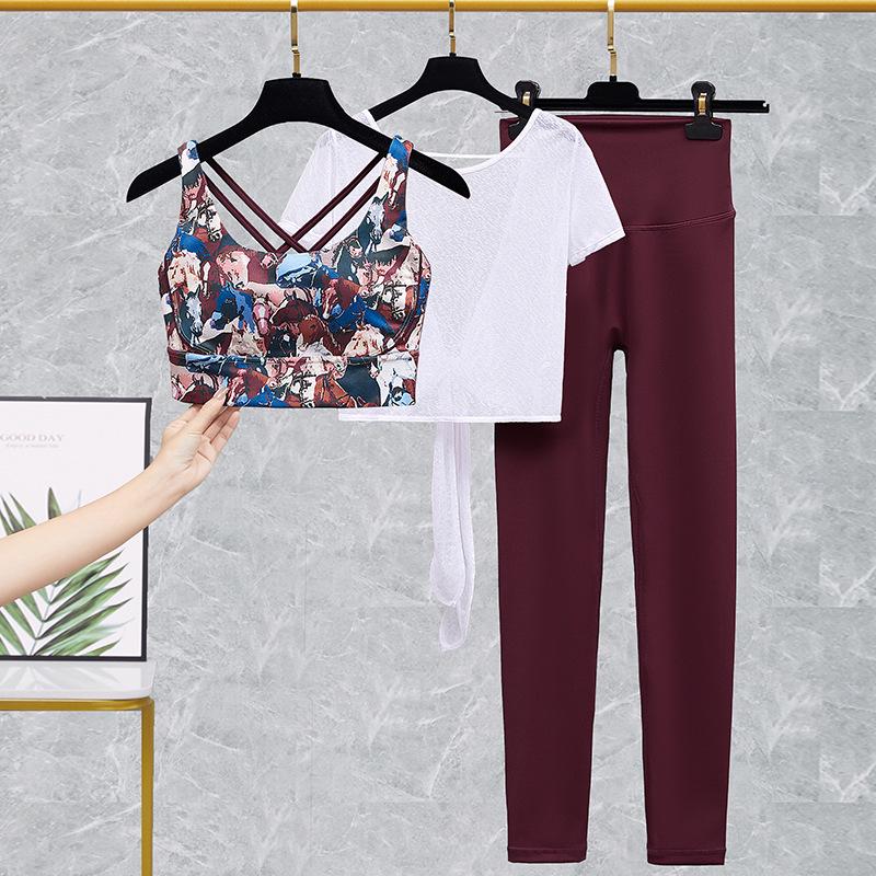 Women's Yoga Clothes 2025: Stylish Bra & High-End Two-Piece Sports Set for Fitness & Pilates