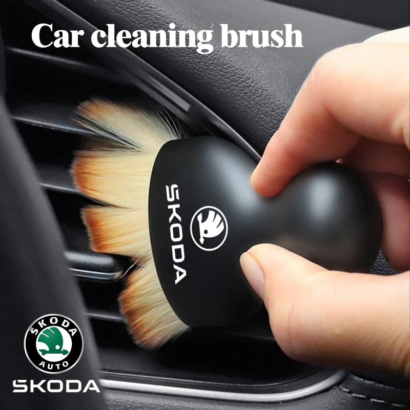 Car Interior Cleaning Brush Conditioner Air Outlet Soft Fur Clean Brushes for Skoda Fabia Rapid Octavia Fabia Laura Superb 2 VRS