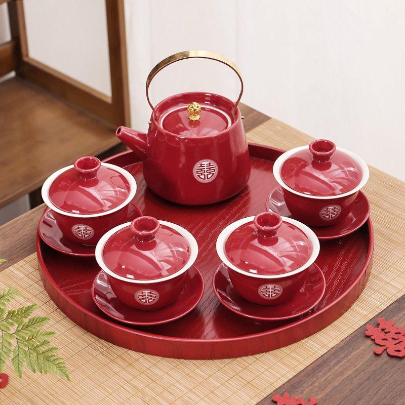 Wedding Tea Set: Elegant Teapot and Cups for Newlyweds' Traditional Ceremony