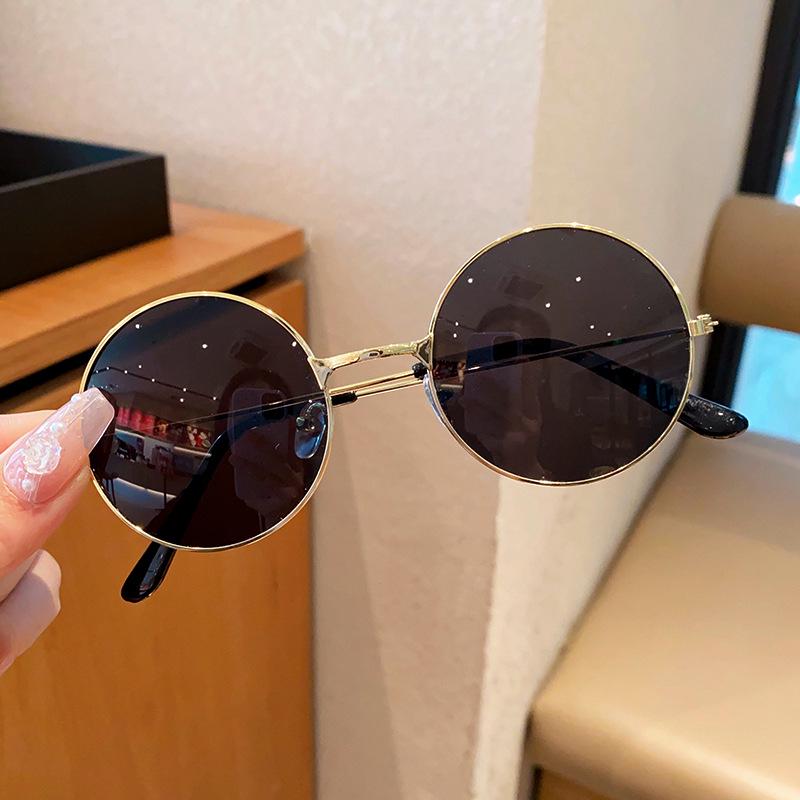 Trendy Polarized Aviator Sunglasses for Boys & Girls - UV Protection