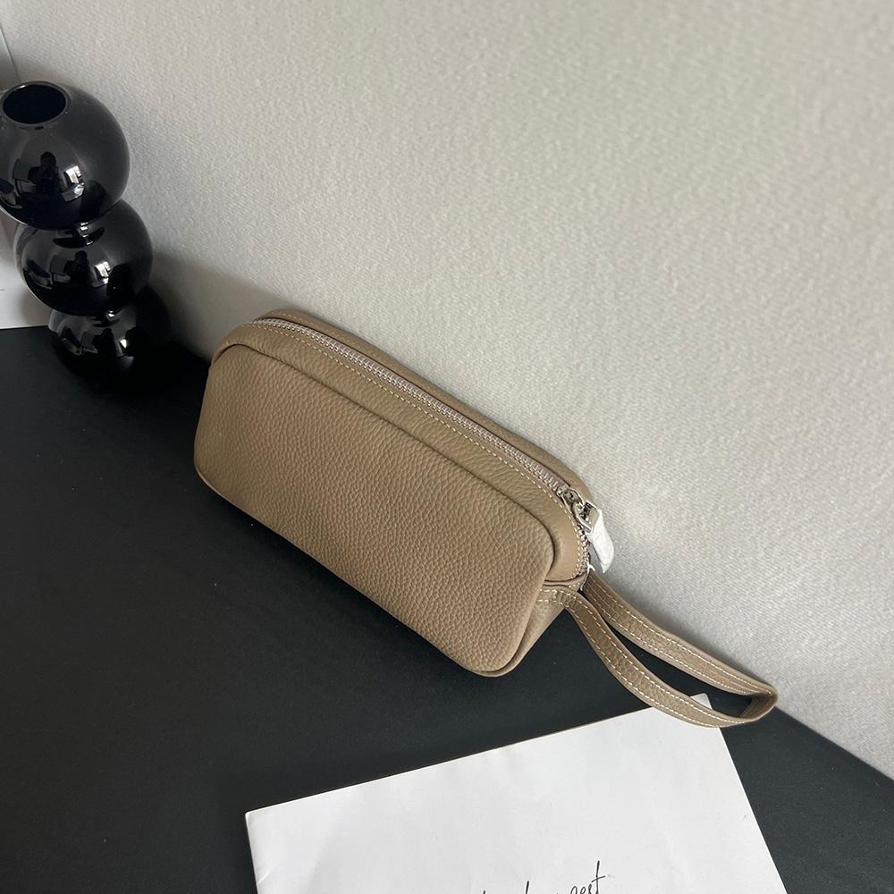 2025 Practical Genuine Leather Clutch Bag First Layer of Cowhide Women Clutches Long Zipper Wallet With Wristband