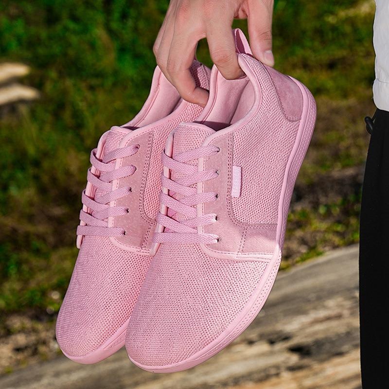 New Outdoor Men's Comfort and Women's Walking Shoes, Wide-toe Shoes, Breathable Soft-soled Couple's Flying Woven Sports Shoes