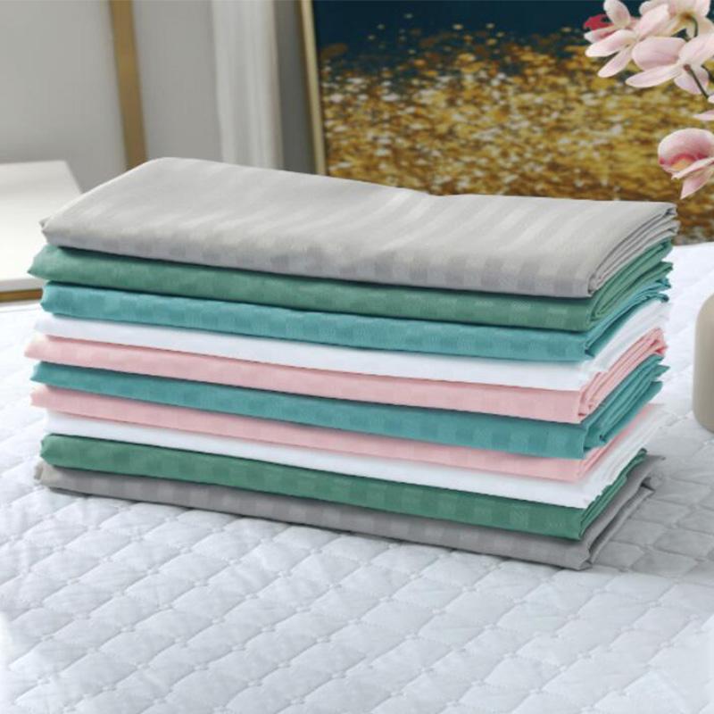 Reusable Beauty Massage Table Cover Spa Bed Salon Couch Sheet with Face Hole Polyester Cotton Anti-Wrinkle Sheet Wholesale