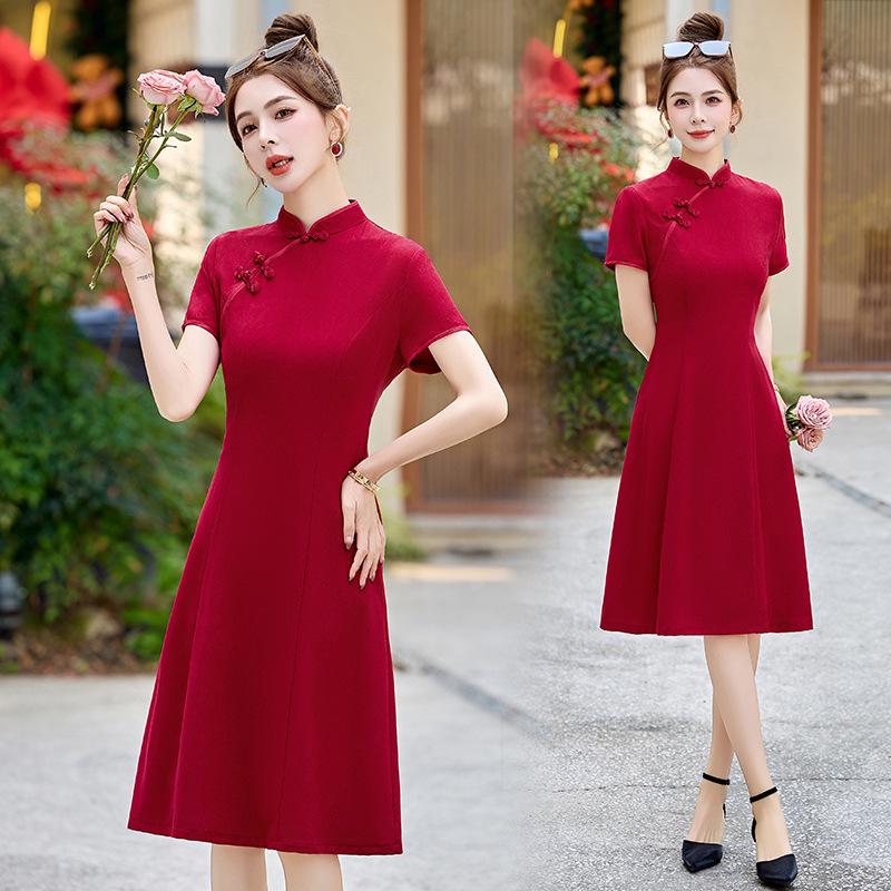 Chinese Retro Cheongsam: 2025 Slim Fit Summer Dress for Women, LX281