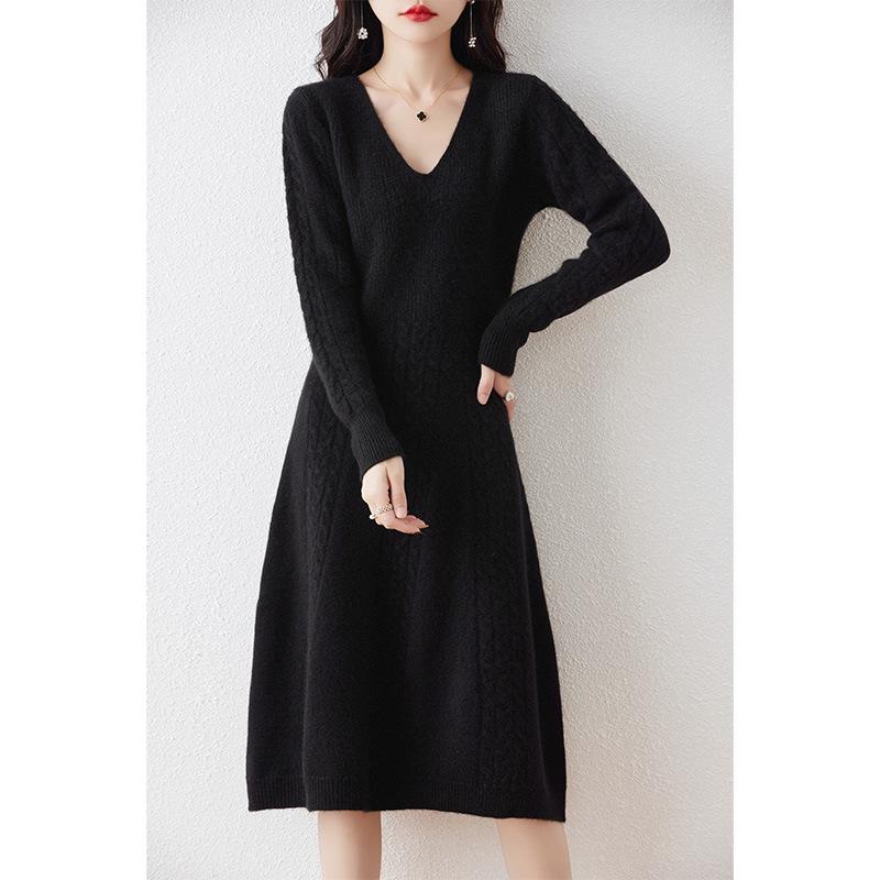 Women's Extra-Long V-Neck 100% Wool Knitted Dress with Thickened Waist-Cinching Skirt - Autumn/Winter Collection