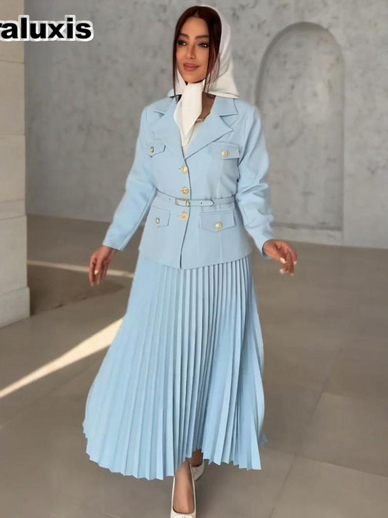 New Arrivals Women's Autumn Fashion Button Blazer & Pleated Skirt Set