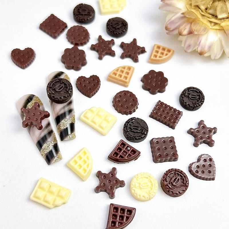 Simulation Chocolate Cookies Hot-Selling Nail Art Decorations Mixed Cute Round Cookies and Pentagram Nail Art Decoration Material Kit