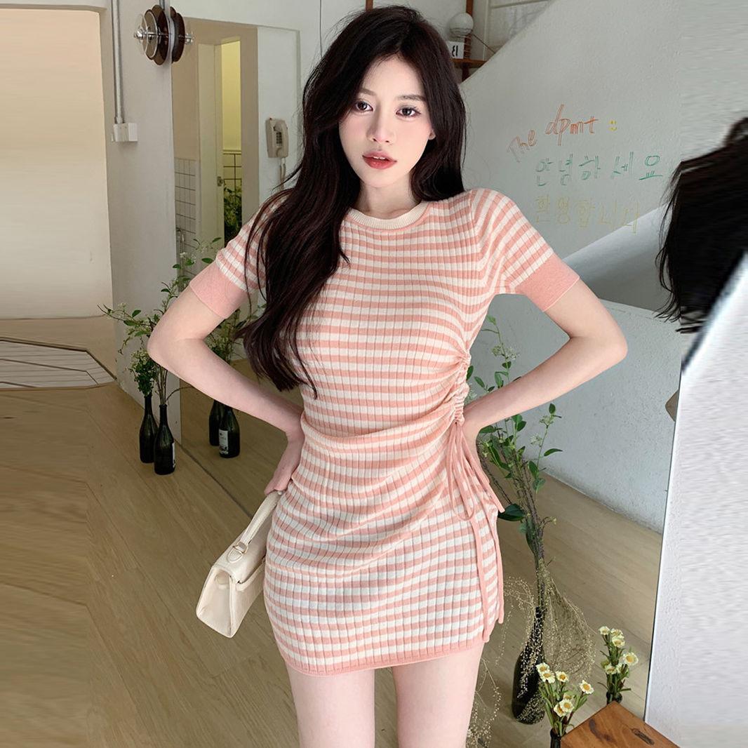 

Striped Knitted Short Sleeve Dress for Women Summer Hot Girl Sexy Waist Cinching Bodycon Skirt Unique Drawstring Design L розовый
