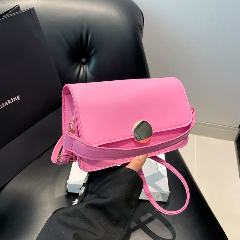 Solid color simple foreign style handbag 2025 spring new versatile ins shoulder messenger bag temperament small square bag women