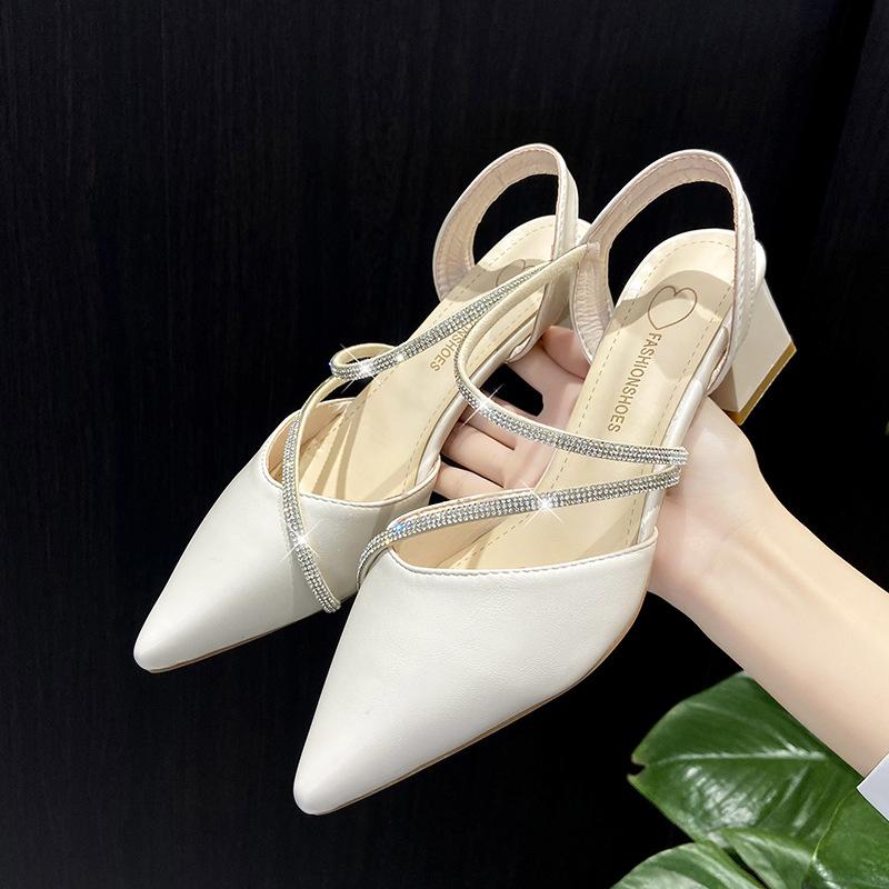 

Beautiful soft leather sandals fairy wind 2025 new Korean version bag head medium thick heel rhinestone versatile fashion sandals woman 35