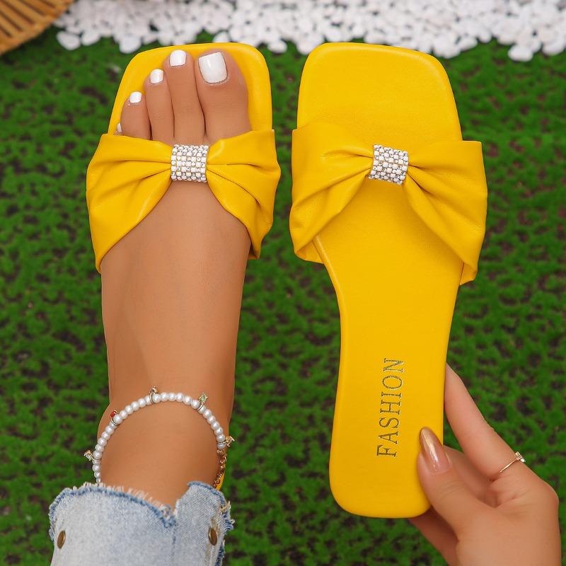 Neuer Stil Modische Damen-Schuhe mit eckiger Spitze und niedrigem Absatz, Flip-Flops mit einem Riemen, High Heels