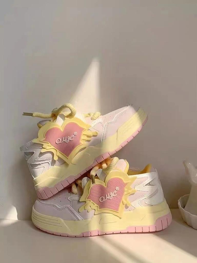 Niche dopamine mandarin duck skateboard shoes women's 2025 summer new versatile ins thick-soled heightening bread shoes