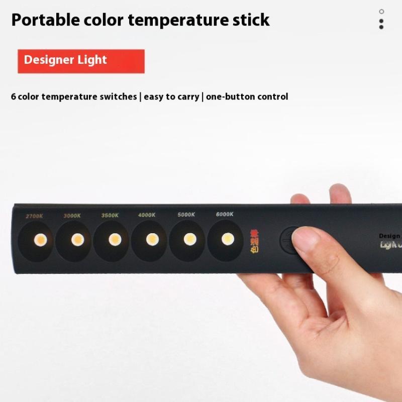 Bâton de Lampe Portable à Température de Couleur Simple Professionnel Rechargeable par USB 2700K‑6000K 6 Modes Pour Remplissage Photographique