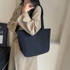 Einfarbige Handtasche, große Kapazität, Damen-Einkaufstasche, Pendler-Umhängetasche