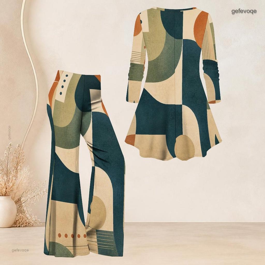 Women Plus Size Round Neck Three Quarter Sleeve Printed Flared Top And Flared Pants Two Piece Set