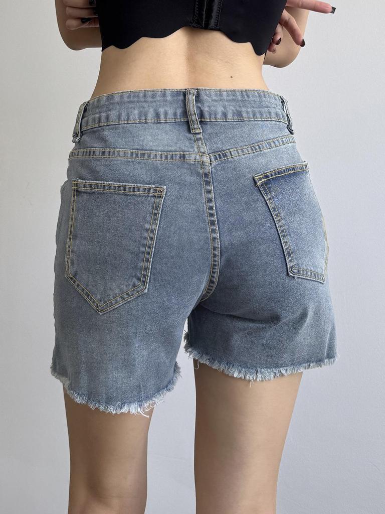 Trendy European-American Rhinestone Denim Shorts: Fashion-Forward, Versatile Streetwear