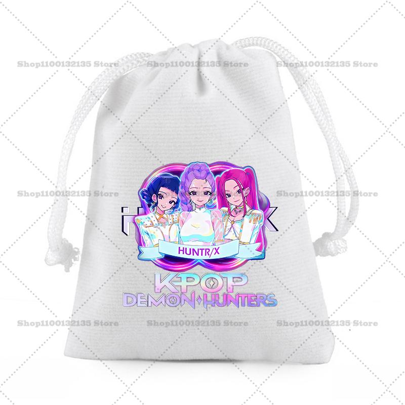 

Kpop Demon Hunters Drawstring Present Pouch Cosmetic Pouch MIRA RUMI ZOEY Storage Organize Pouch Fabric Draw Pocket ToiletryBag Present 13X18cm