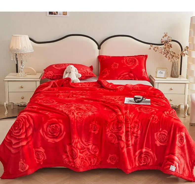 New Milk Fiber Printed Blanket 300G Cloud Mink Velvet Cover Blanket