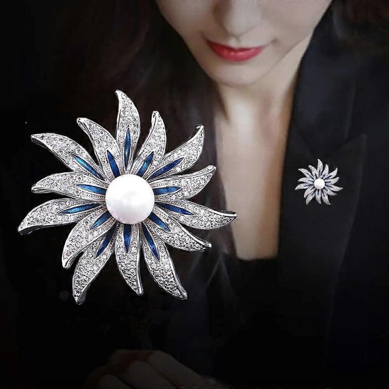 Brooch Pins for Women Fashion Flower Rhinestone Jewelry