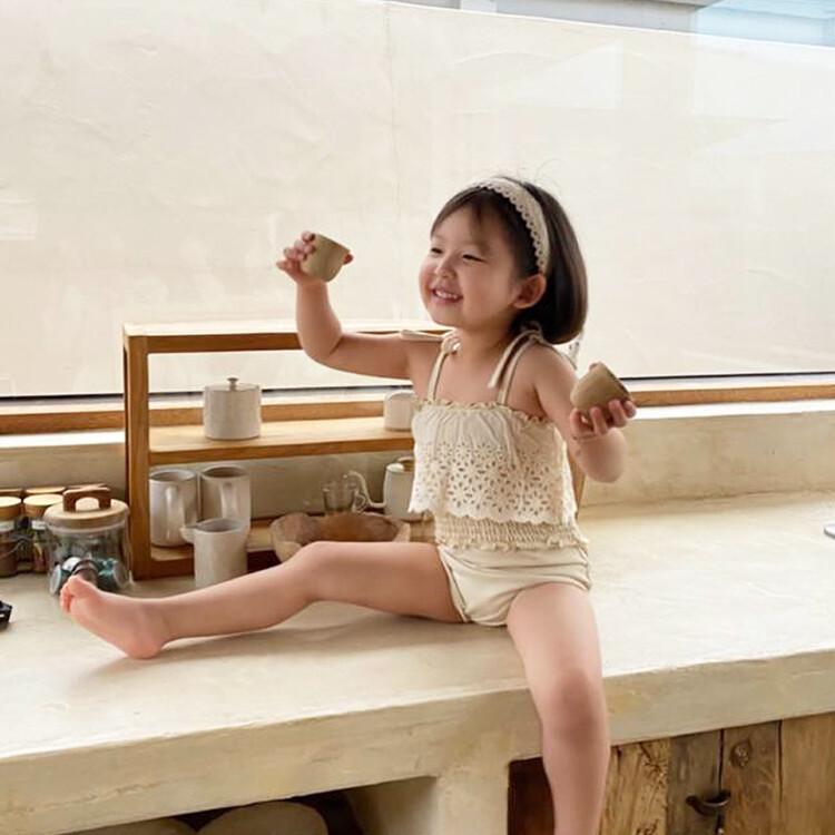 2025 Summer Korean Girls' Lace Trim Cutout Swimsuit