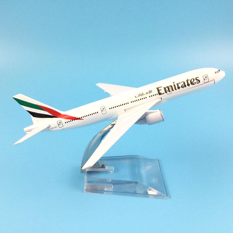 Plane Model Boeing 777 Emirates Airline Aircraft 777 Metal Solid Simulation Airplane Model For Kids Toys Christmas Gift