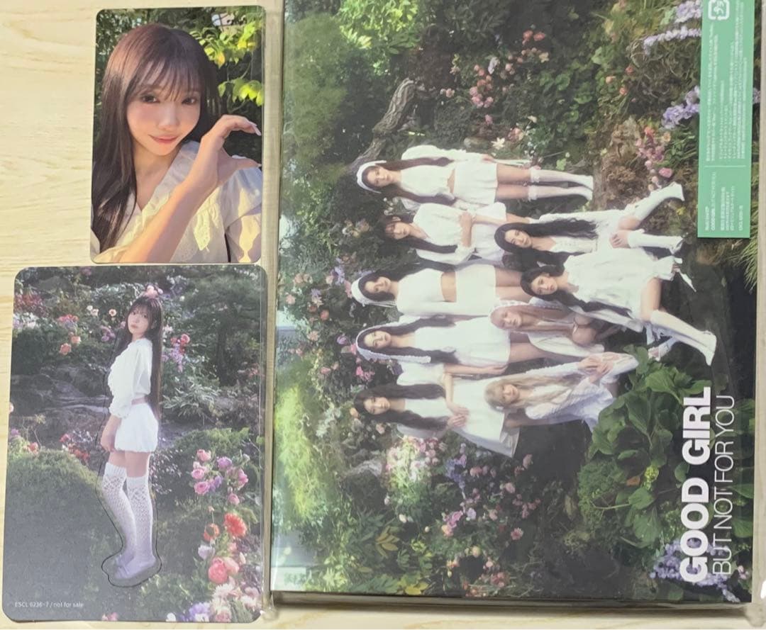 

[USED] NiziU Too Bad Limited Edition CD with trading card and bookmark (Mayuka)