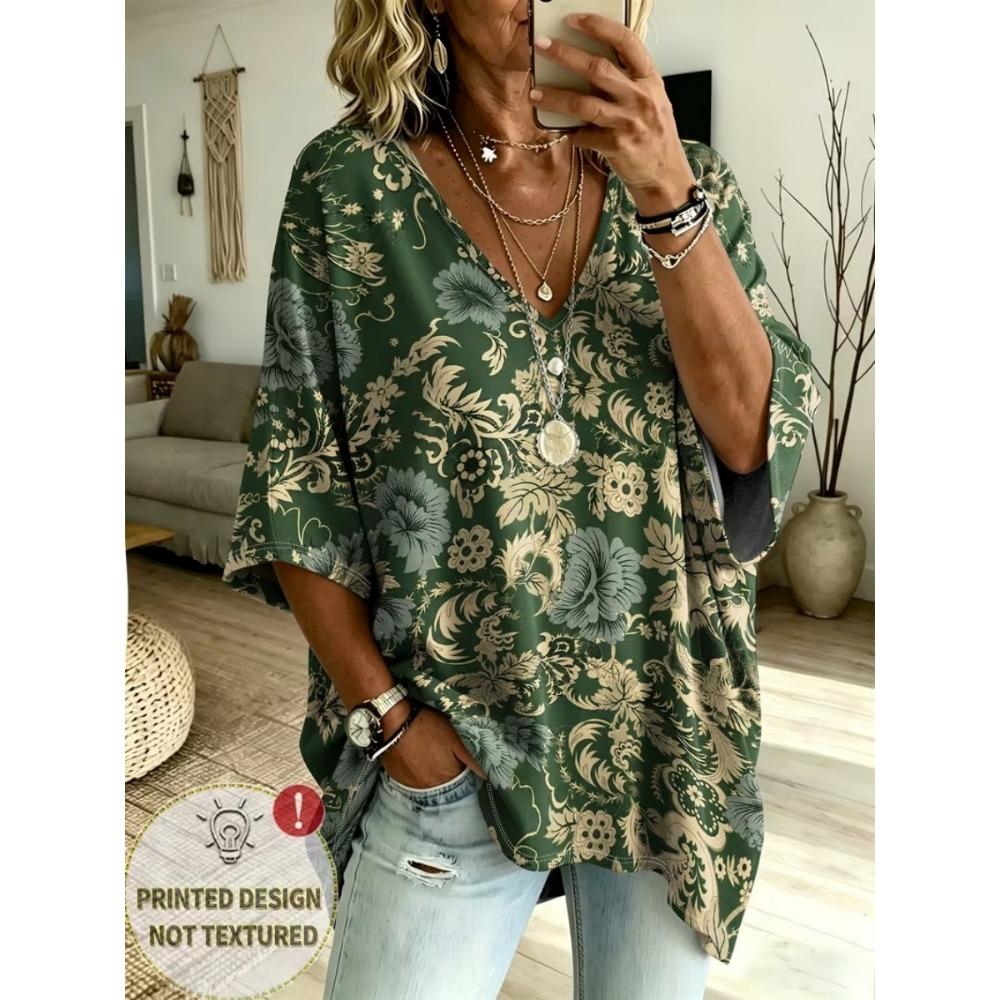 Women's Large Size V-neck Top, Elegant, Comfortable and Simple Leopard Print Pattern Print Large Size Women's V-neck T-shirt