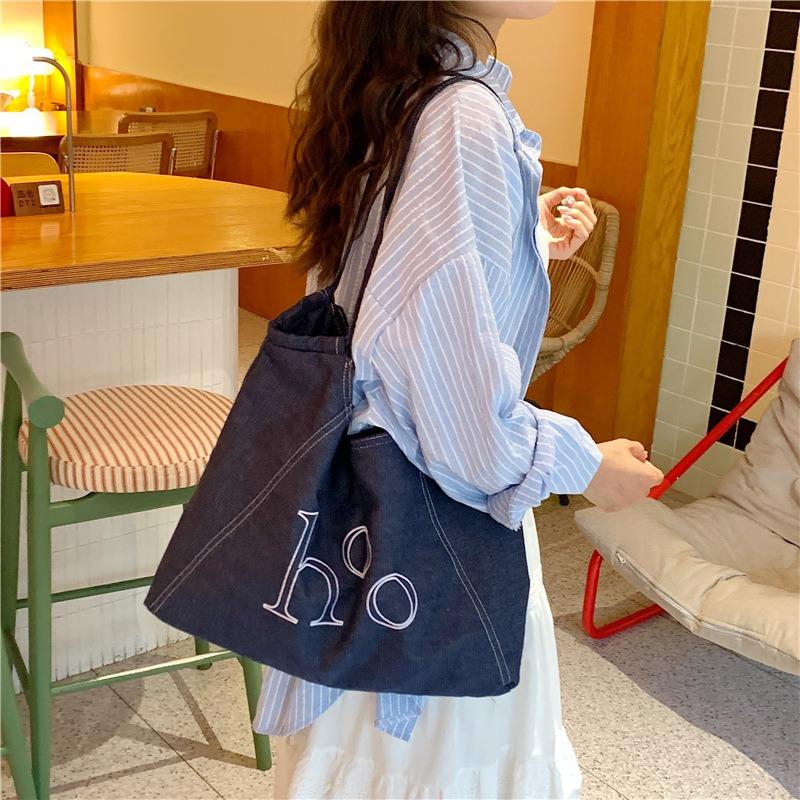 Large capacity denim canvas bag women's new college students class shoulder bag casual versatile tote bag