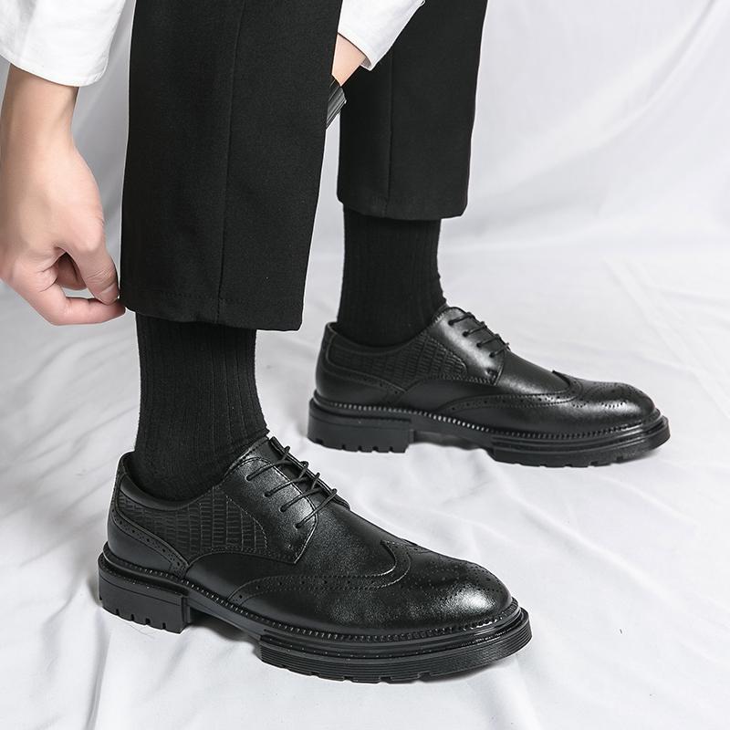 Top Layer Cowhide Men's Leather Shoes, Genuine Leather Business Casual Soft Sole Leather Shoes, British Style Carved Men's Shoes