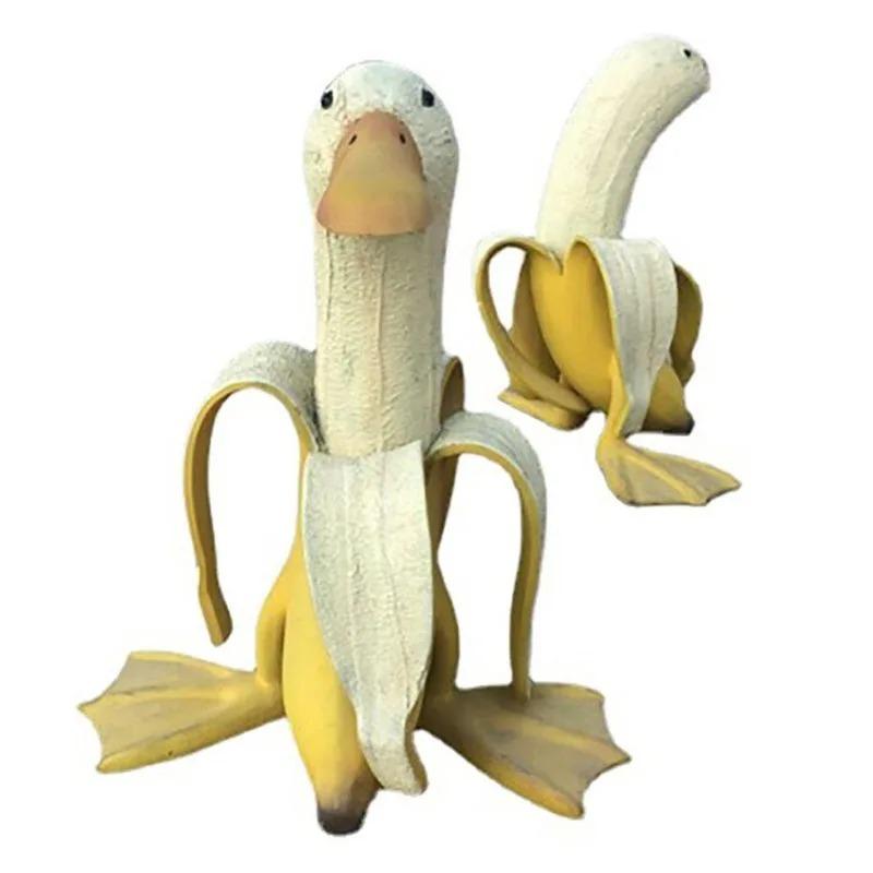 Banana Duck Creative Garden Decoration Sculpture Retro Horticultural Fancy Peeling Banana Duck Home Sculpture Crafts
