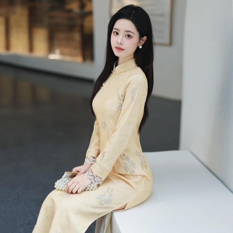 Yellow national style new Chinese long-sleeved cheongsam improved young 1011 new women's high-end sense retro spring and autumn