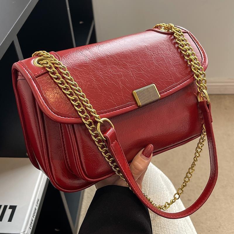 

This year, popular small bags for women s autumn versatile new fashion retro chain shoulder messenger bag small square bag красный