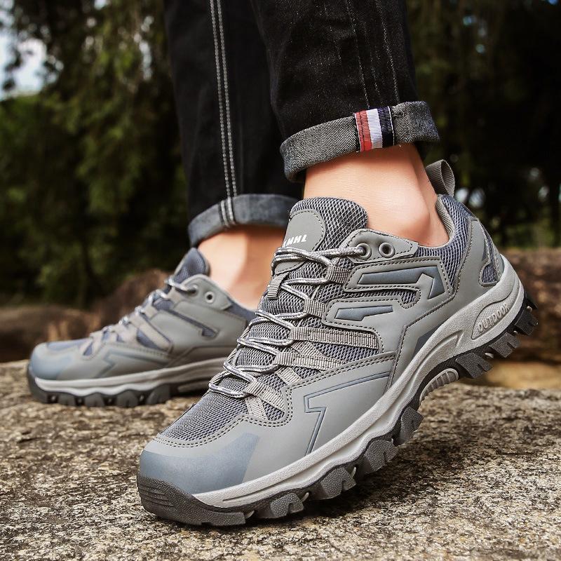Adult Outdoor Sports Leisure Low-top Non-slip Breathable Mesh Lightweight Shock-absorbing Outdoor Off-road Hiking Shoes