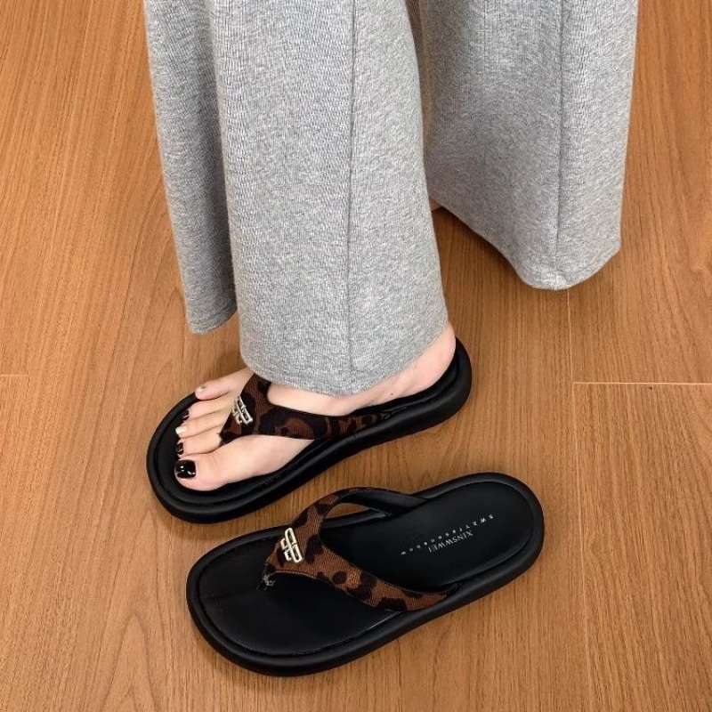 Island Holiday~ Thick-bottomed flip-flops Korean version of casual versatile slippers 2025 summer new sandals