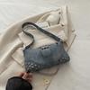 Fashionable and Simple Crossbody Bag for Casual Commuting and Trendy Bag, Popular Bag