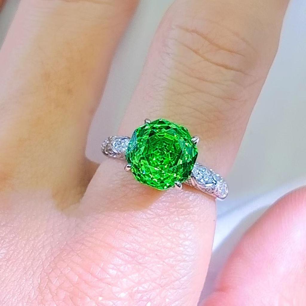 European Style Octagonal Rose Cut High Carbon Diamond & Emerald Women's Ring